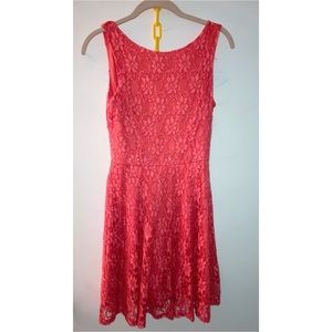 Coral colored lace dress by Speechless size 5